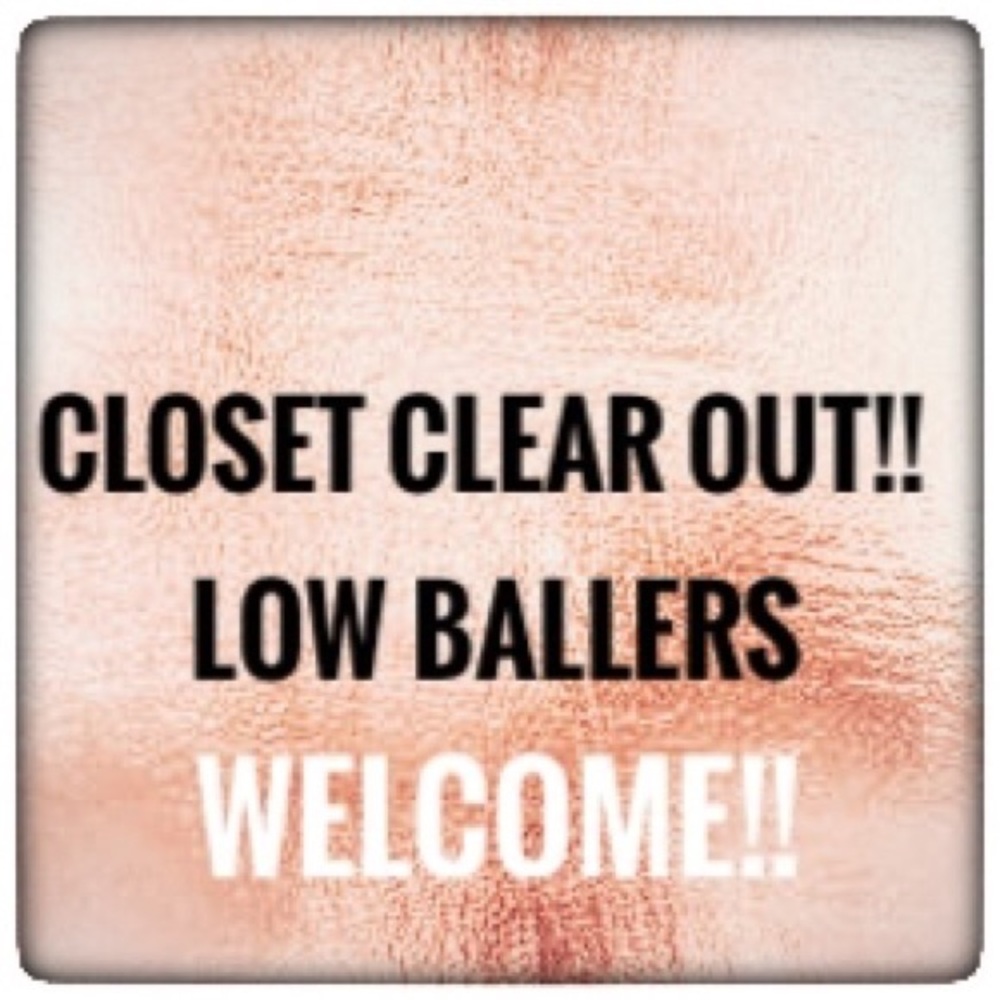 !!!!CLOSET CLEAR OUT SALE!!!!